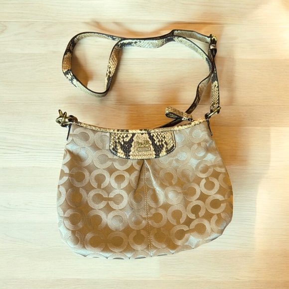 Vintage Coach Crossbody Bag – Signature Jacquard & Snakeskin Trim – 11”W x 8”H - Picture 10 of 10